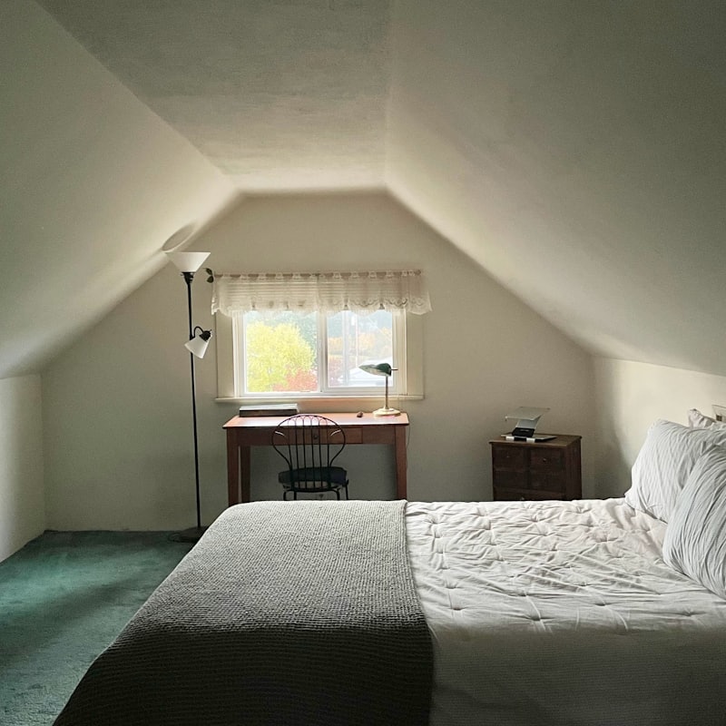 Dormer loft bedroom in a London terrace