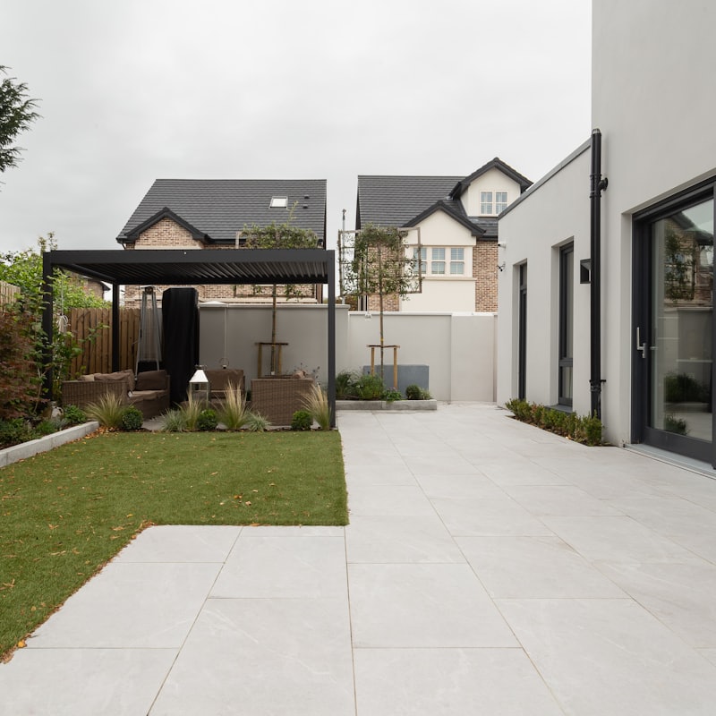 Rear extension opening onto a London garden